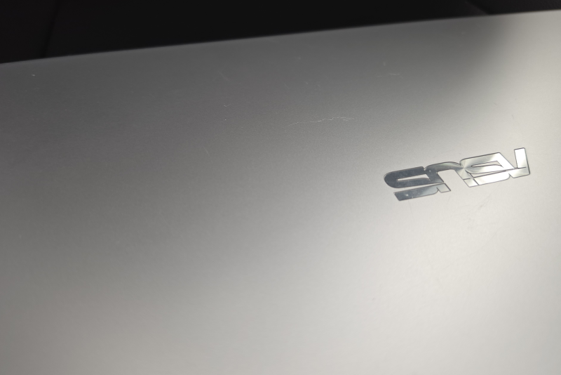 ASUS VivoBook A509JA 5