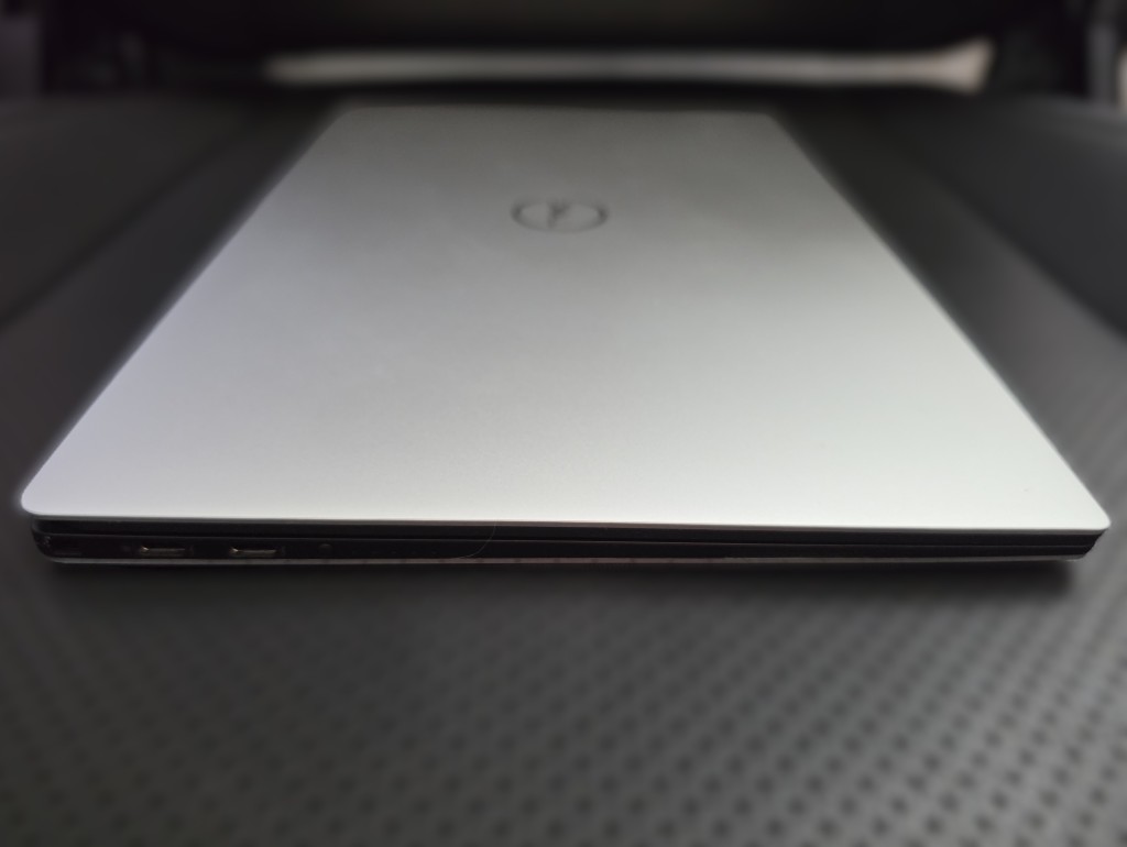 Refurbished Dell XPS 13 - 9305 10