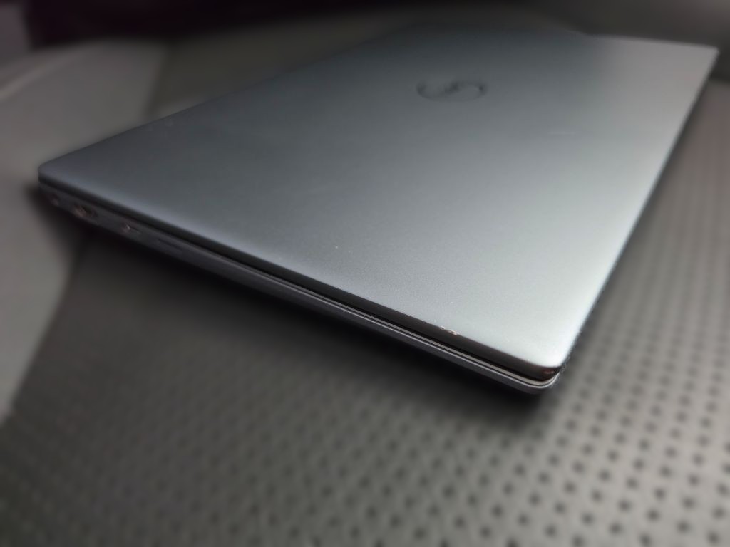 Refurbished Dell Vostro P114G 10