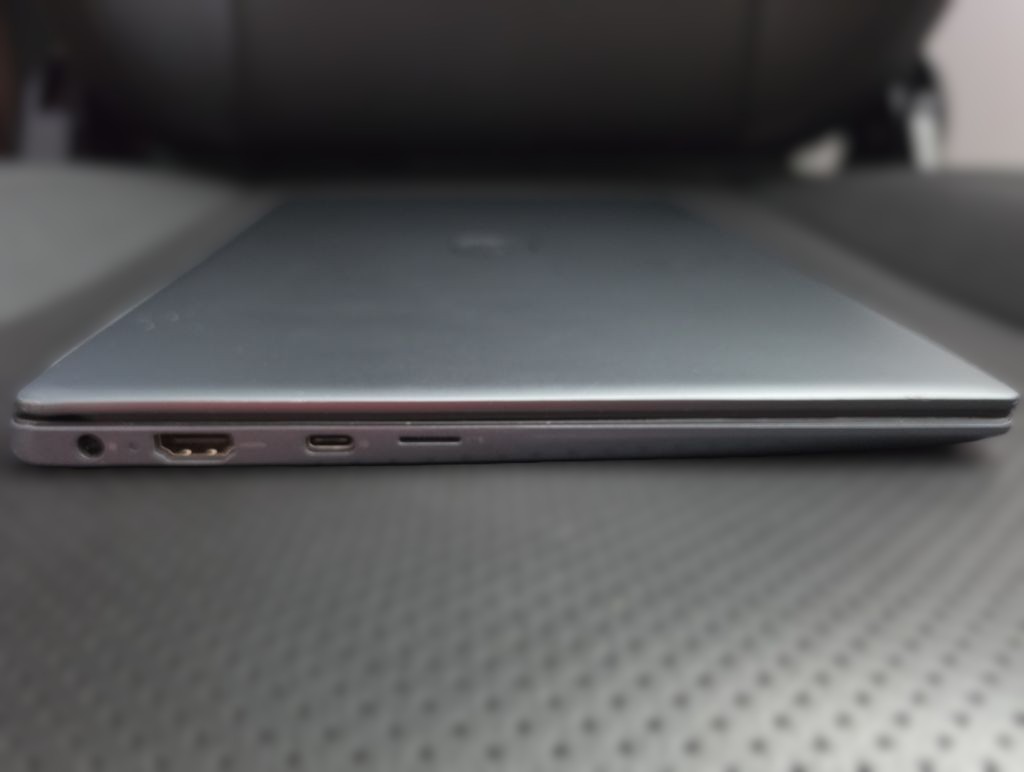 Refurbished Dell Vostro P114G 7