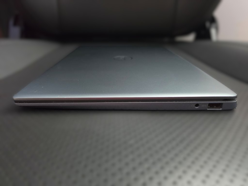 Refurbished Dell Vostro P114G 9