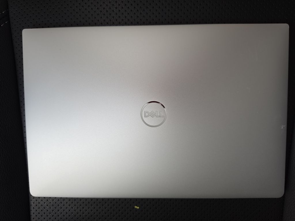 Dell XPS 13 - 9370 6