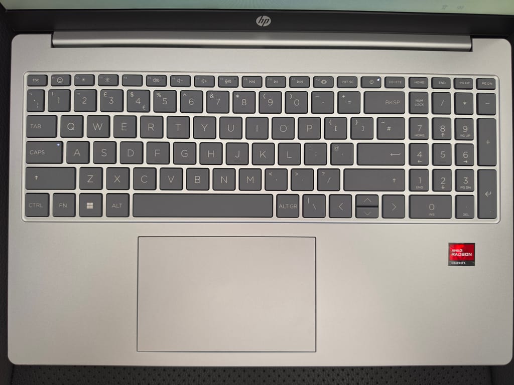 HP 15-fc0008na 4