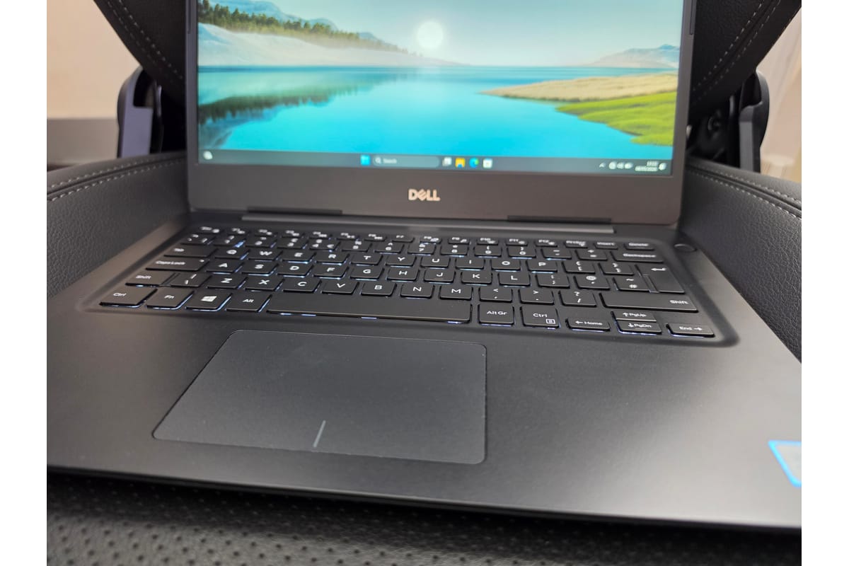 Dell Vostro 5481 4